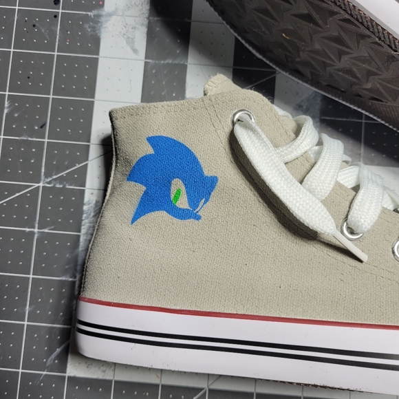 Sonic the hedgehog x Shadow Custom Sneakers Size 3Y - Picture 2 of 10